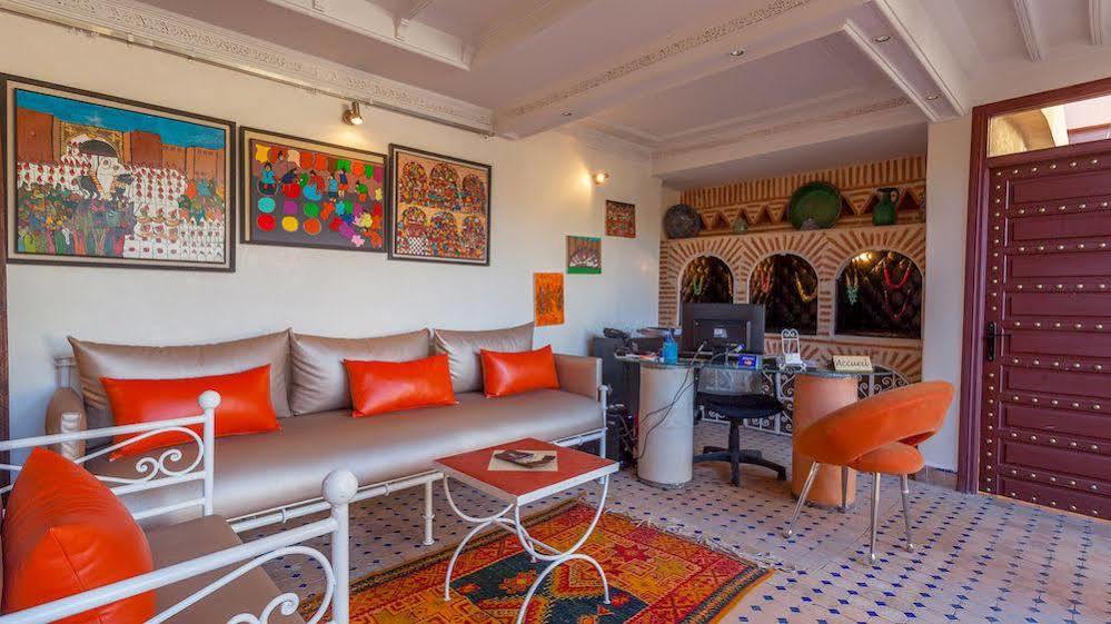 Residence Al Ounsse Marrakesh Bagian luar foto