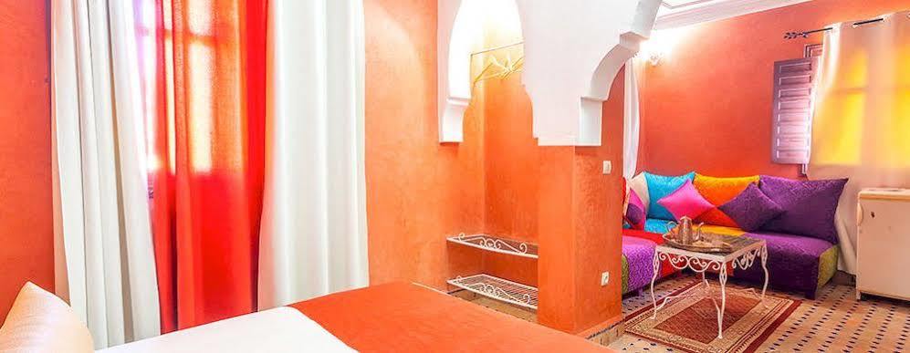 Residence Al Ounsse Marrakesh Bagian luar foto